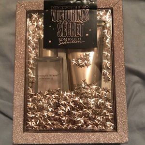 Victoria’s  Secret gift set